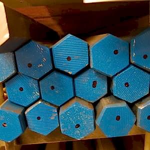 Paslanmaz Altıköşe