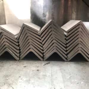 Paslanmaz Köşebent