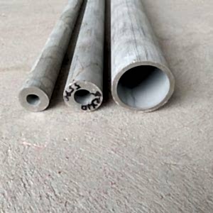 Paslanmaz Çekme Dikişsiz Boru